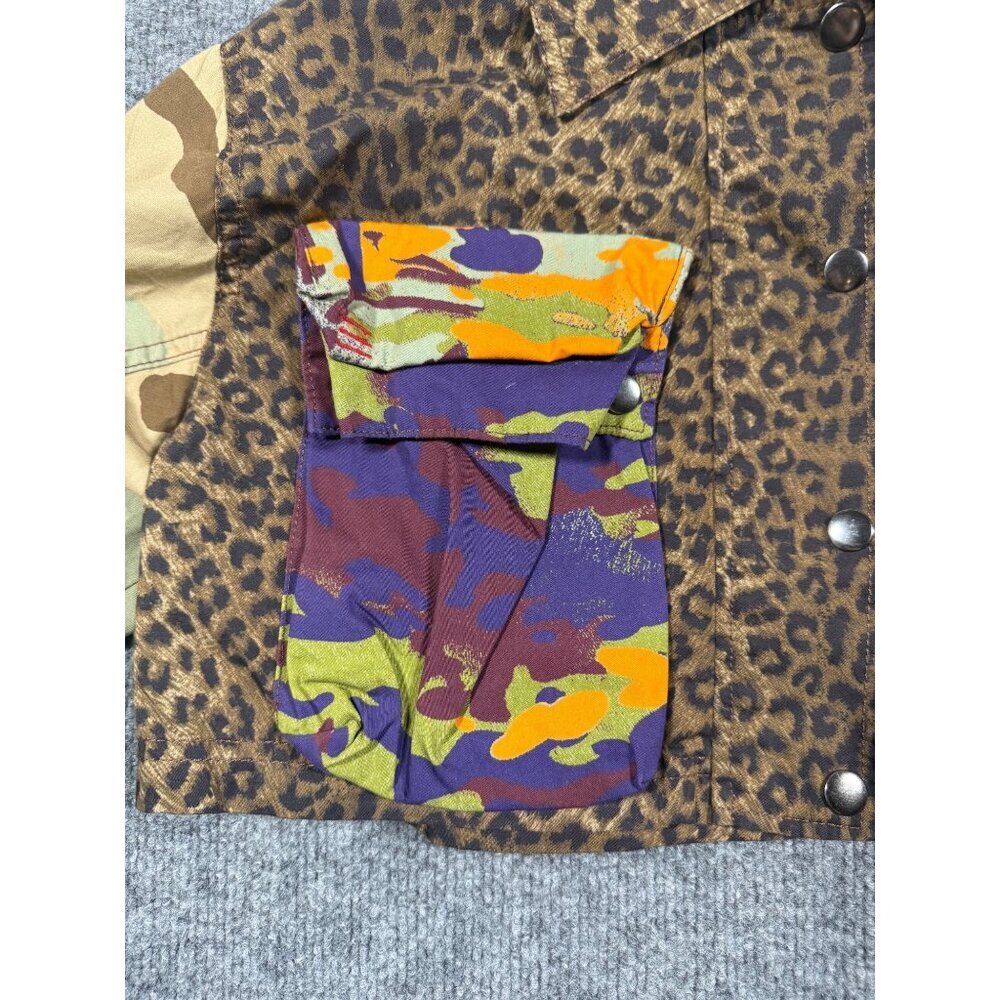 NWT BDG Urban Outfitters Jenny Printed Cropped Utility Jacket Small - Picture 3 of 7